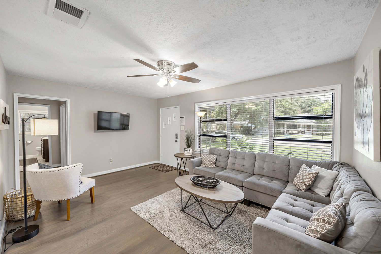 2007 HARDING ST, PASADENA, TX 77502 – 🏠 OWNER WILL FINANCE! ✅ NO CREDIT NEEDED! ✅ NO BANKS NEEDED!